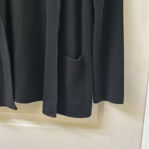 Talbots Merino Wool Black Cardigan - Picture 2 of 6